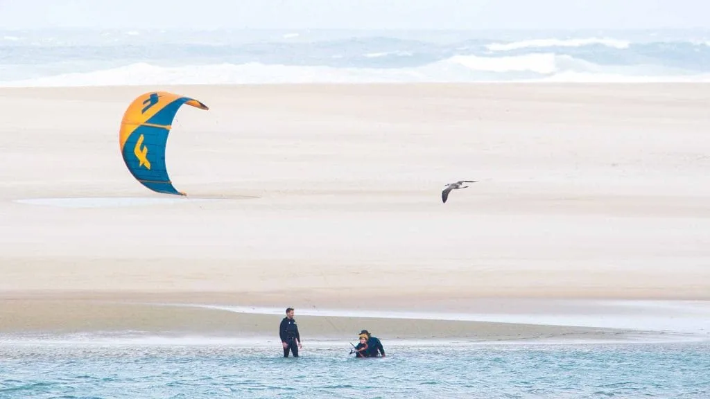 ou apprendre le kitesurf ?