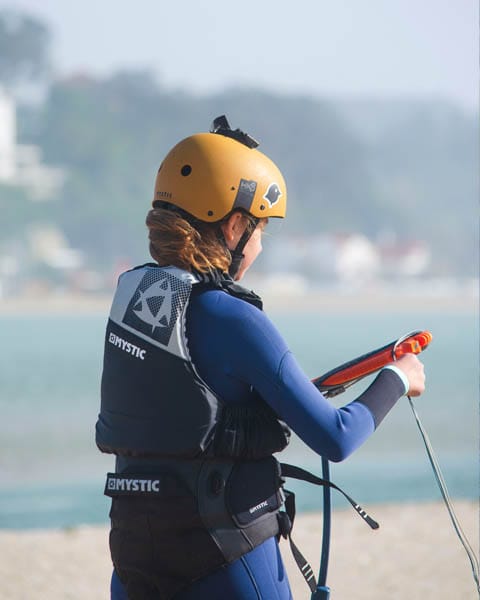 aulas de kitesurf para crianças